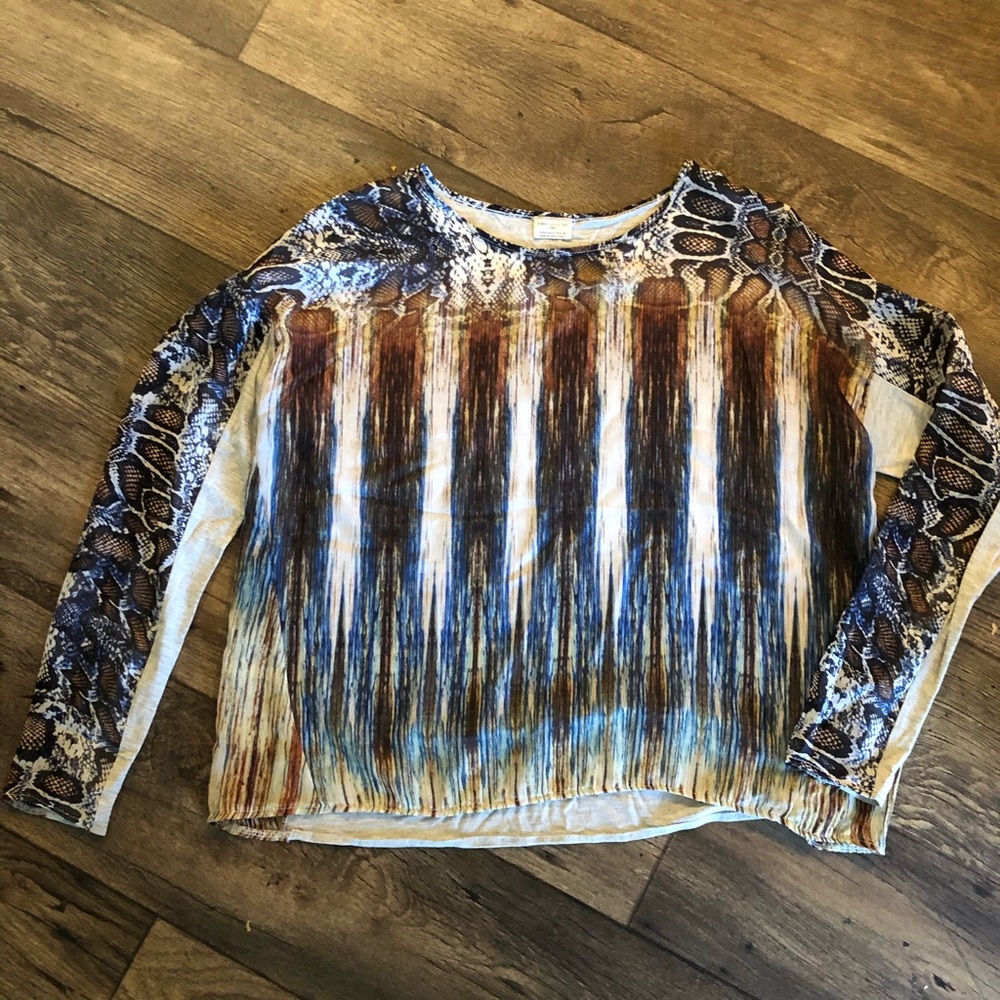 Sara top size M